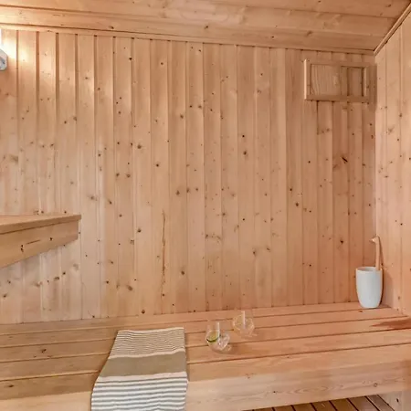 Cozy In Hvide Sande With Wifi Bjerregård